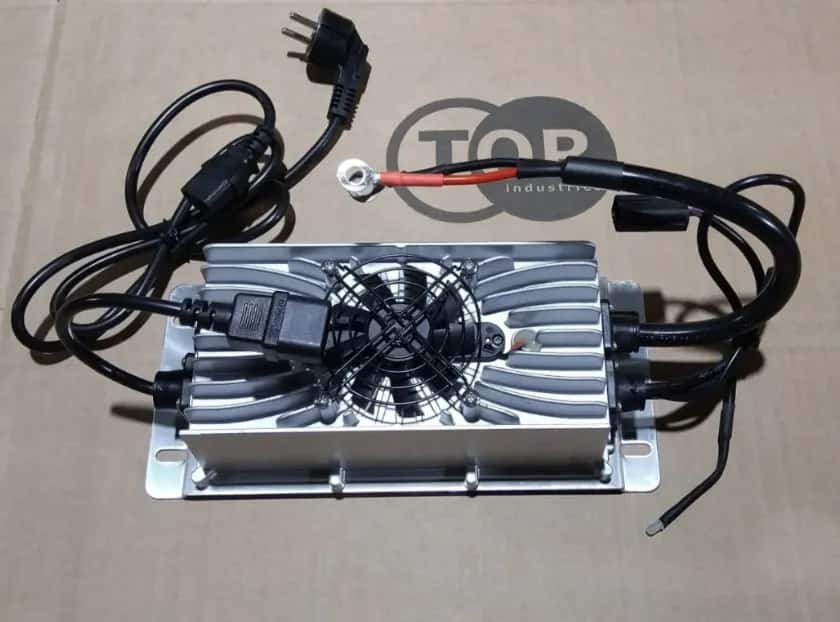 Зарядное устройство для штабелёров CDD10R-E/CDD12R-E 24V/25A Li-ion (Charger)